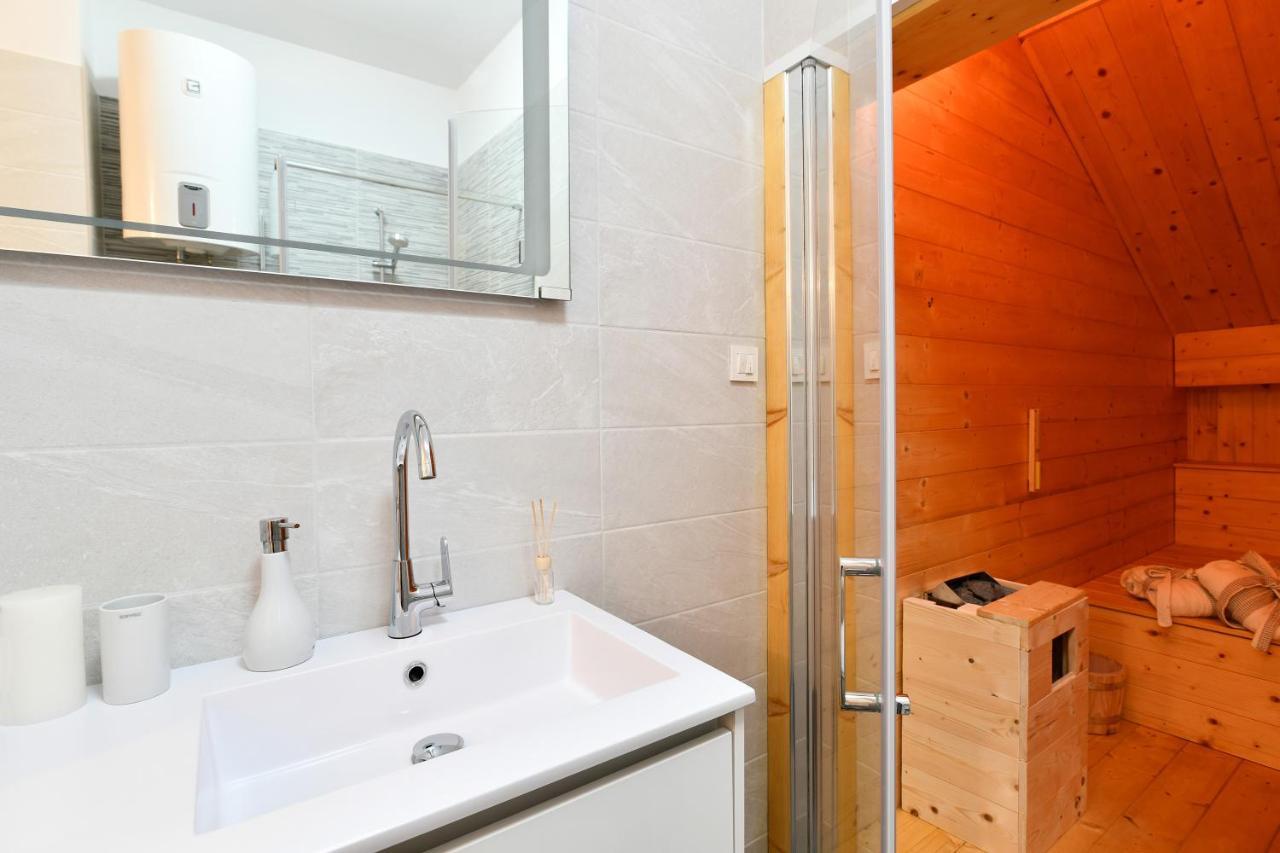 Apartment Rosenberger, Opatija Center With Parking Exterior photo
